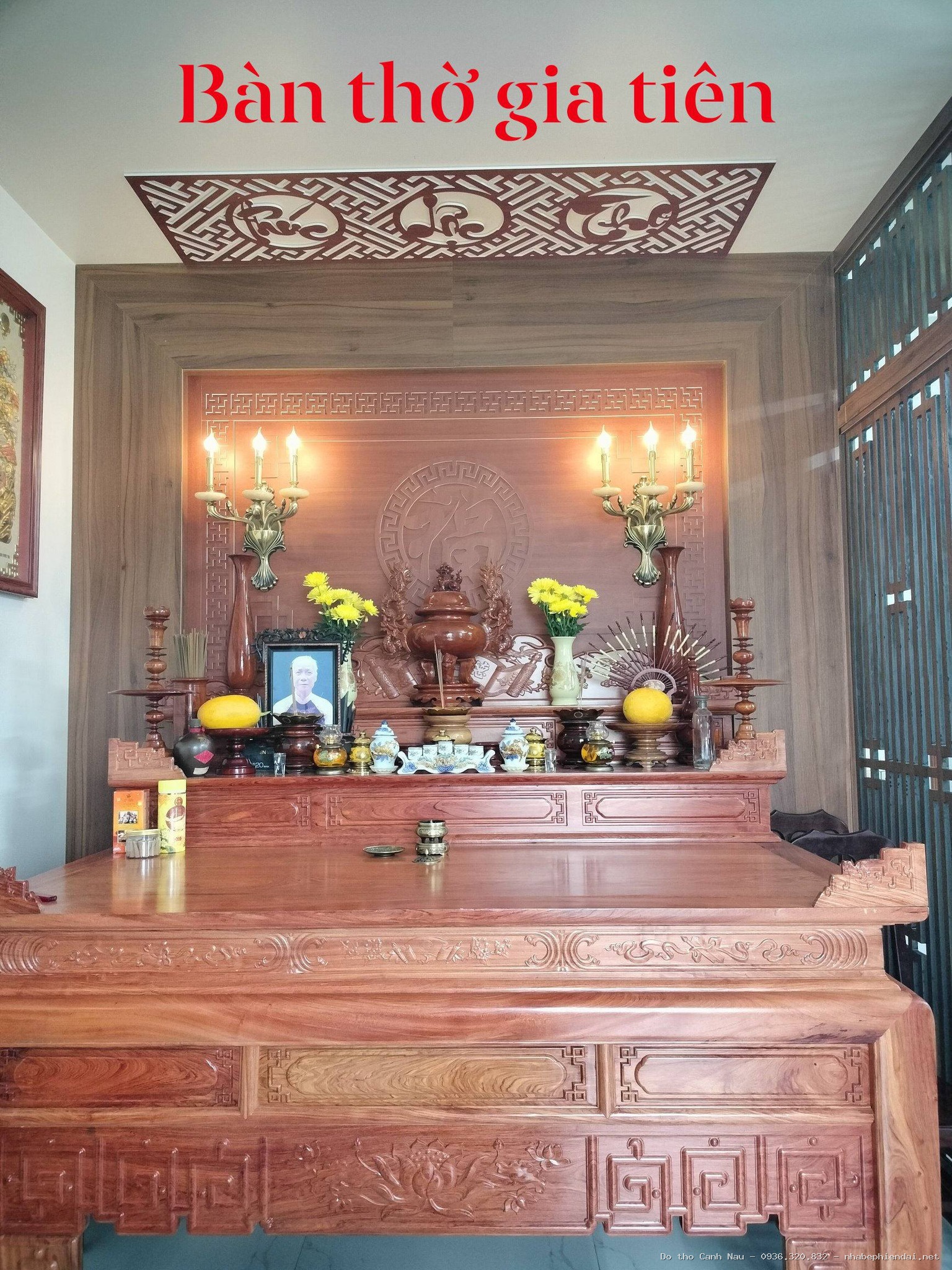 Bàn thờ gia tiên chạm sen gỗ gụ Btc 008 - Kho bàn thờ hiện đại